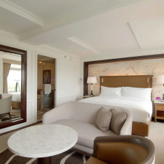 The Ritz-Carlton New York, Central Park thumbnail 5
