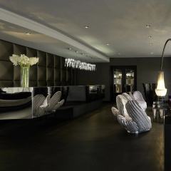 Roomers Frankfurt Central, Autograph Collection - Bild 2