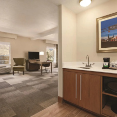 Hampton Inn Brigham City thumbnail 2