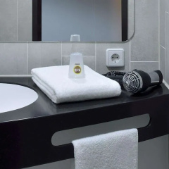B&B HOTEL Schwerin-Süd - Bild 11