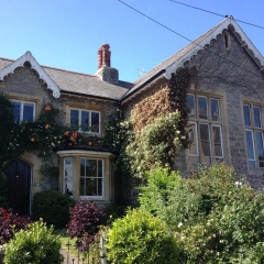 The School House thumbnail 1