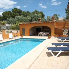 Mariros - pretty holiday property with garden and private pool in Moraira thumbnail 9