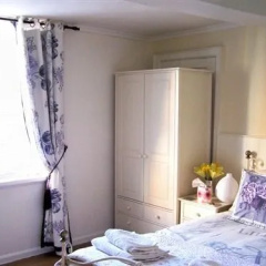 The Olde Sweet Shoppe Guesthouse thumbnail 4