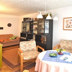 Lovely Holiday Home With Terrace, Garden, Awning, Heating - Bild 9