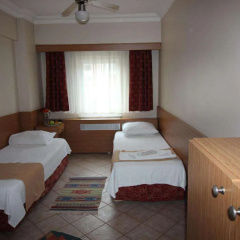 Kadikoy Otel Konak - Bild 4