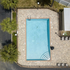 Ocean Breeze Inn thumbnail 17