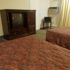 Maplehurst Motel thumbnail 7