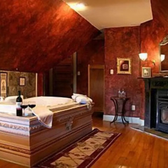 The Brumder Mansion thumbnail 13