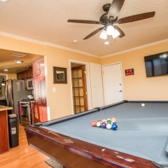 Palm Tree Paradise Luxurious 4 Bd Sleeps 16! - Bild 19