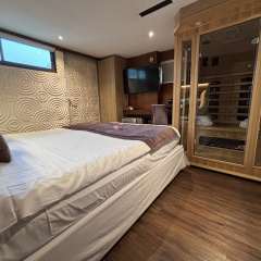 VIP Paris Yacht Hotel - Bild 2