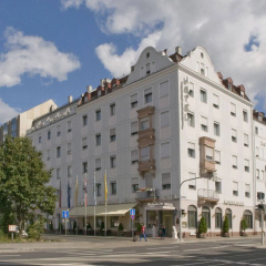 Ringhotel Loew's Merkur - Bild 1