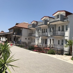 Green Valley Apartments - Bild 1