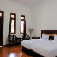 Mahkota Plengkung Hotel by ecommerceloka - Bild 4