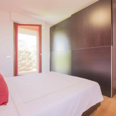 Marina Loft thumbnail 4