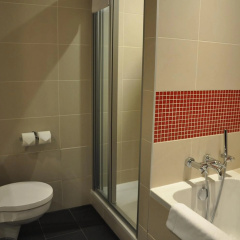Red and Blue Design Hotel Prague - Bild 10