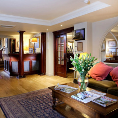 The Royal Hotel thumbnail 2