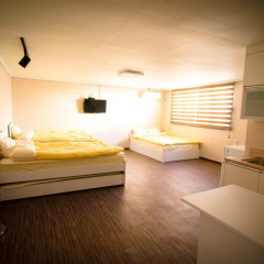YaKorea Hostel Hongdae thumbnail 24