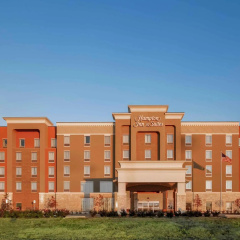 Hampton Inn & Suites Dallas/Frisco North-FieldhouseUSA thumbnail 1