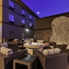 Hampton Inn & Suites Bend thumbnail 24