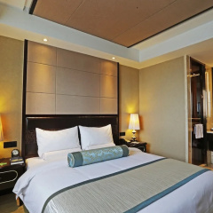 Yarrow Hotel thumbnail 26