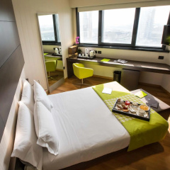 Best Western Plus The Hub Hotel thumbnail 3