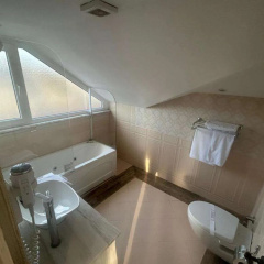 Elegance Asia Hotel - Bild 7
