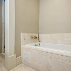 The Pearl Hotel thumbnail 9