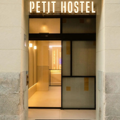 Petit Hostel Palacio Real - Bild 1