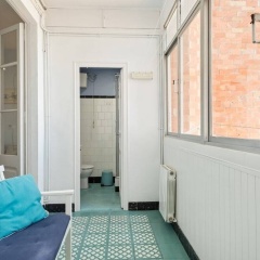 3 Bedroom Apt W/balcony 4 min to Tube - Bild 2