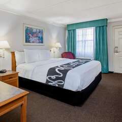 La Quinta Inn by Wyndham Stockton in Stockton, United States of America from 108$, photos, reviews - zenhotels.com photo 13