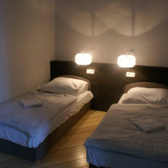 Tenement House thumbnail 13