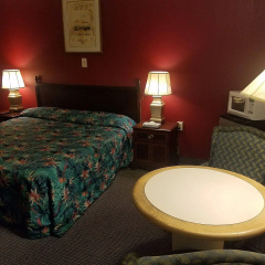 Maplehurst Motel thumbnail 8