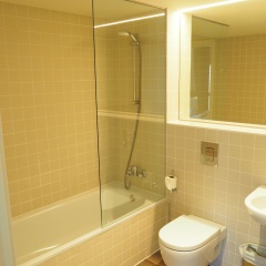 easyHotel Barcelona Fira - Bild 22