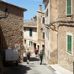 Petit Hotel Alaró - Bild 1