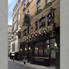 The One Tun Pub and Rooms thumbnail 1