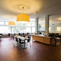 Hotel Marta - 1950’s architecture in Zurich’s vibrant old town, near main station - Bild 9
