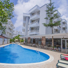 Blue Wave Suite Hotel - All Inclusive - Bild 18