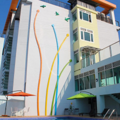 42C The Chic Hotel