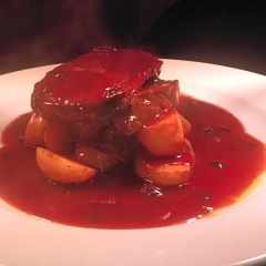 The Old Royal George Inn thumbnail 2