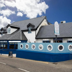 The Wooden House Hotel thumbnail 48