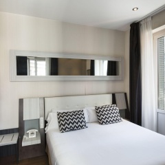 Petit Palace Triball Hotel - Bild 25