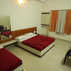 Hotel Laxmibai Palace thumbnail 1