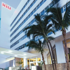 Hotel Riu Plaza Miami Beach