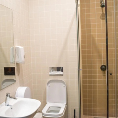 Sant Jordi Hostels Lisbon - Bild 9