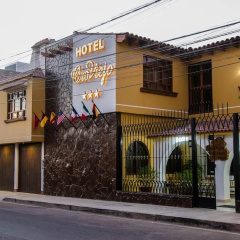 Hotel Oro Viejo