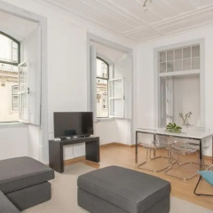 Chiado Home thumbnail 4