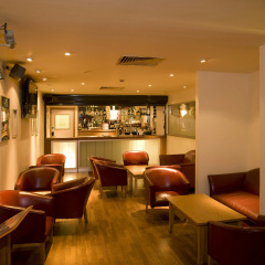 Premier Inn London Kensington - Bild 2
