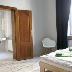 Tenement House thumbnail 34