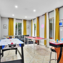 Unique Escape GameRoom! Bar, BBQ, Spacious, and Near Beach - Bild 15