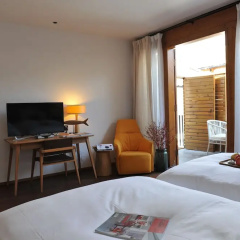 Woobay Hotel thumbnail 2